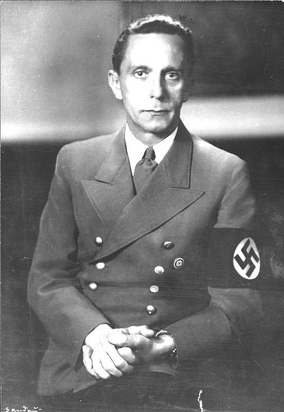 Description: Description: Description: File:Bundesarchiv Bild 183-1989-0821-502, Joseph Goebbels.jpg