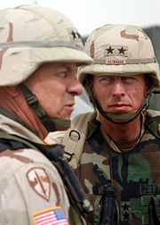 http://upload.wikimedia.org/wikipedia/commons/thumb/5/50/Petraeus_and_Lieutenant_General_William_S._Wallace.jpg/180px-Petraeus_and_Lieutenant_General_William_S._Wallace.jpg